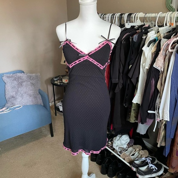 Betsey Johnson black & pink dress - Picture 1 of 8